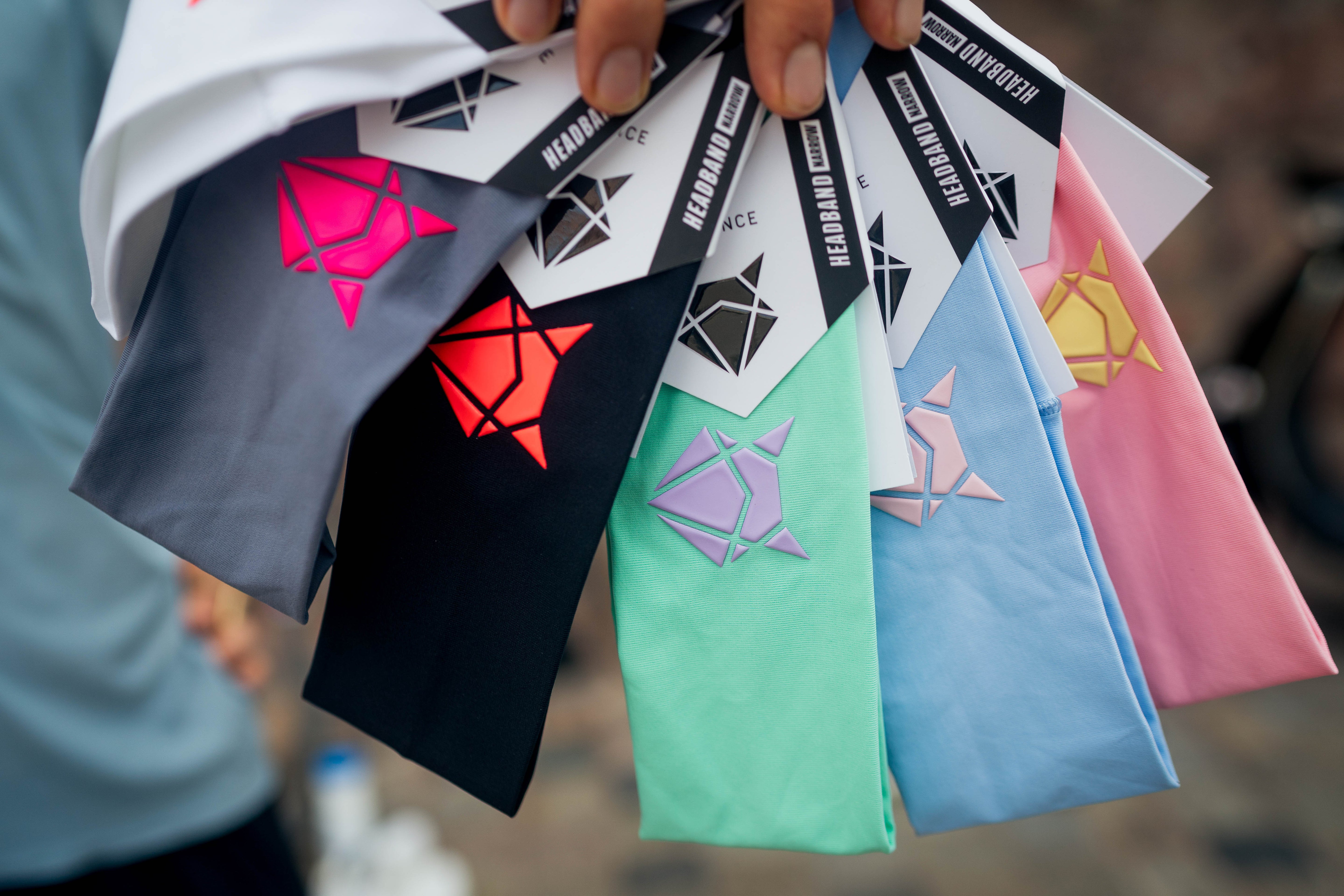 Bonés, Viseiras e Faixas