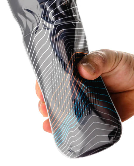 Hydrapak Polar™ Surge 700mL - Ascent Black