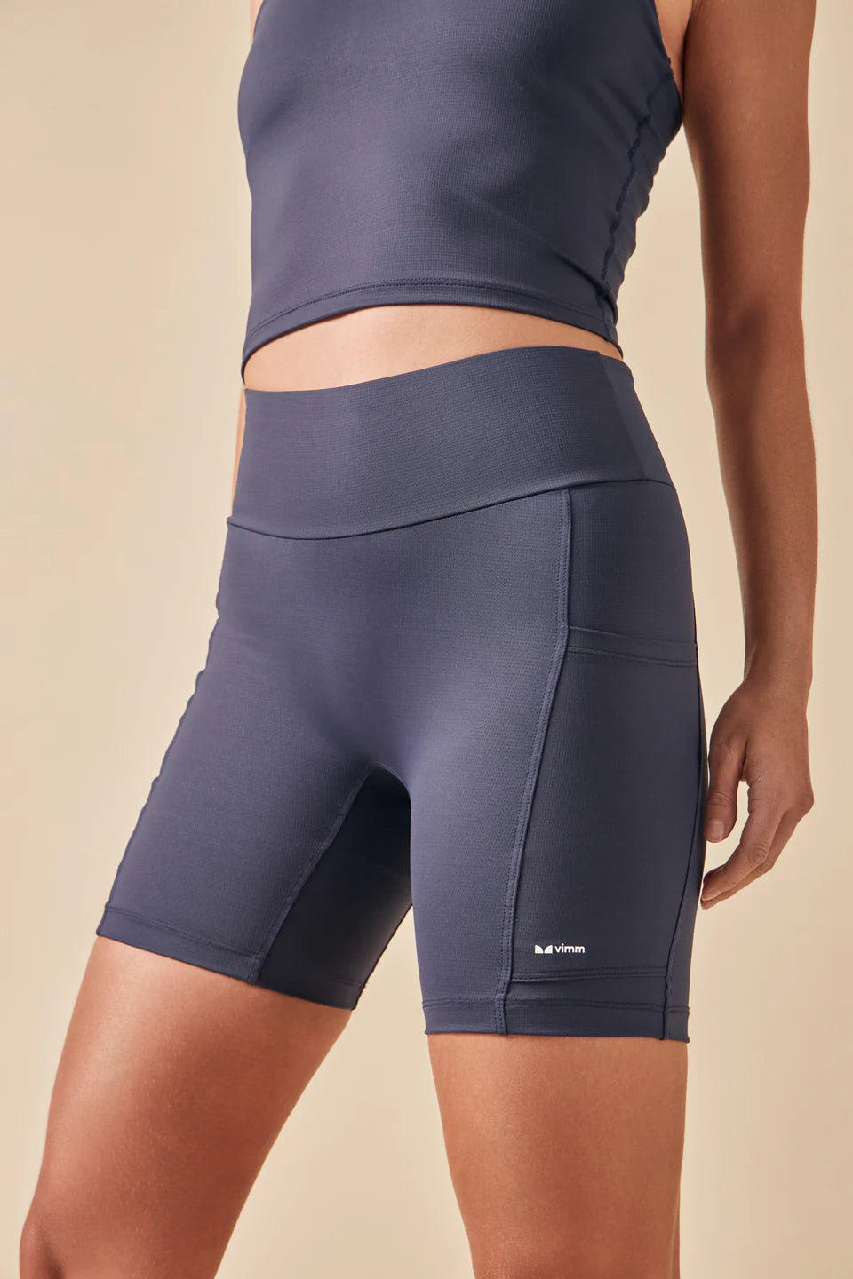 Bermuda de compressão Vimm marinho
