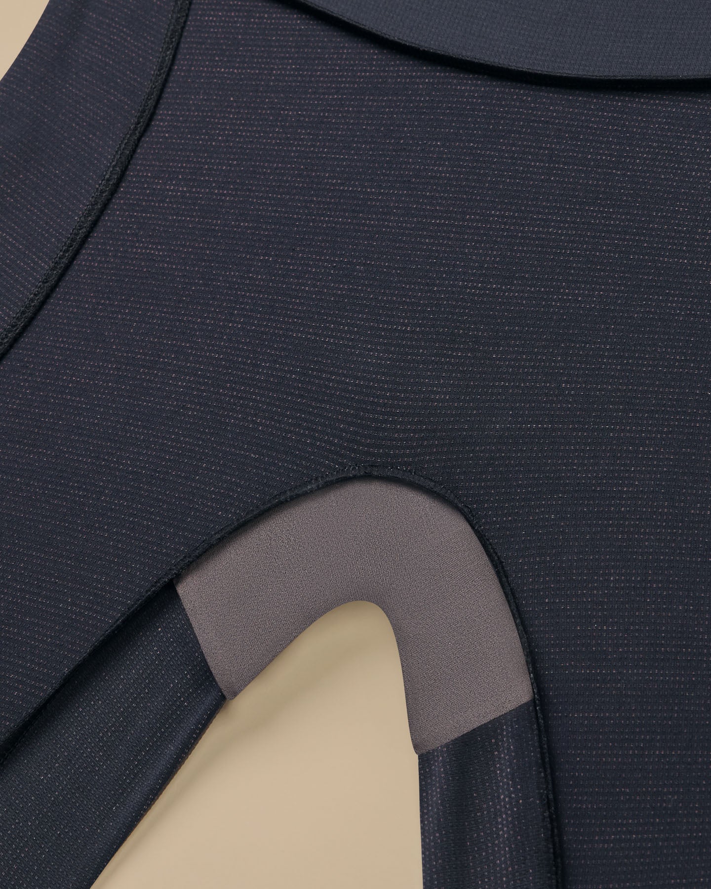 Bermuda de compressão Vimm marinho