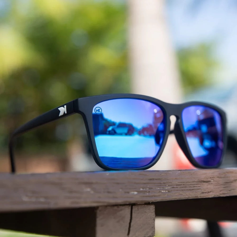 Óculos de Sol Knockaround Fast Lanes - Matte Black / Moonshine