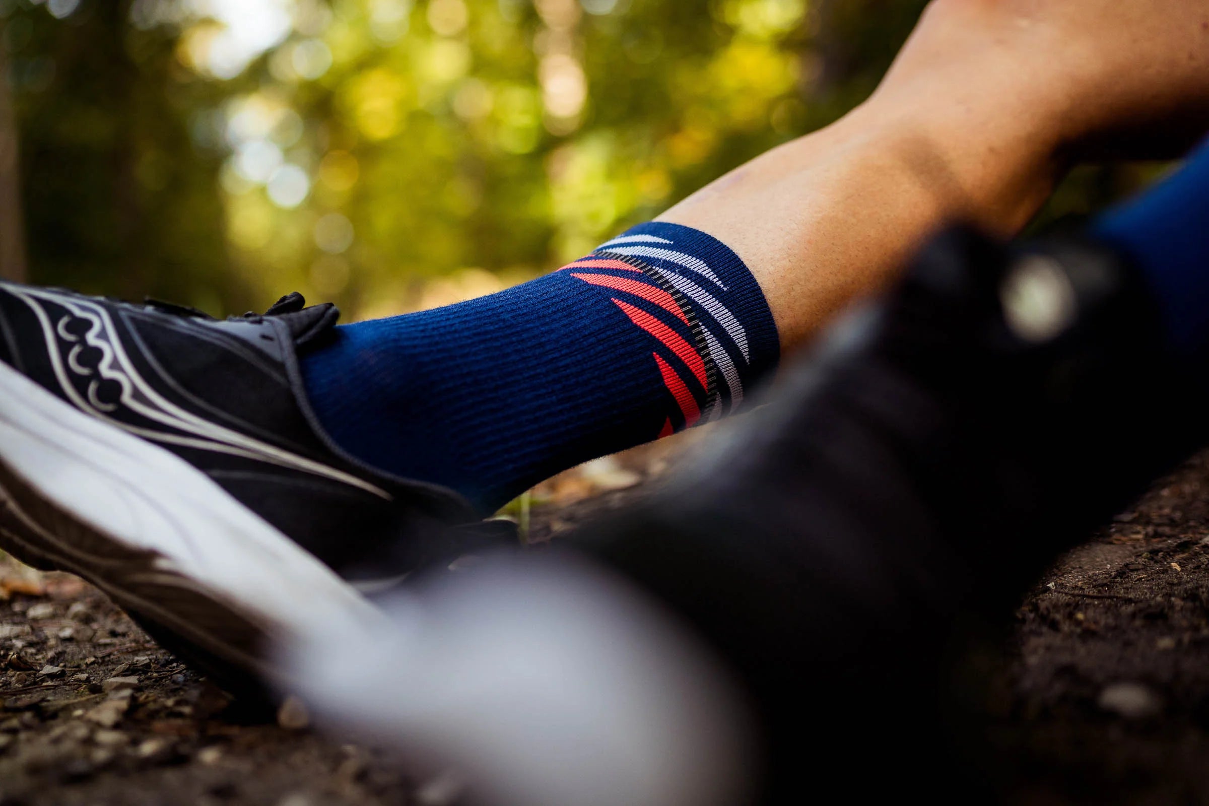 Incylence Merino Light Lanes Navy Inferno