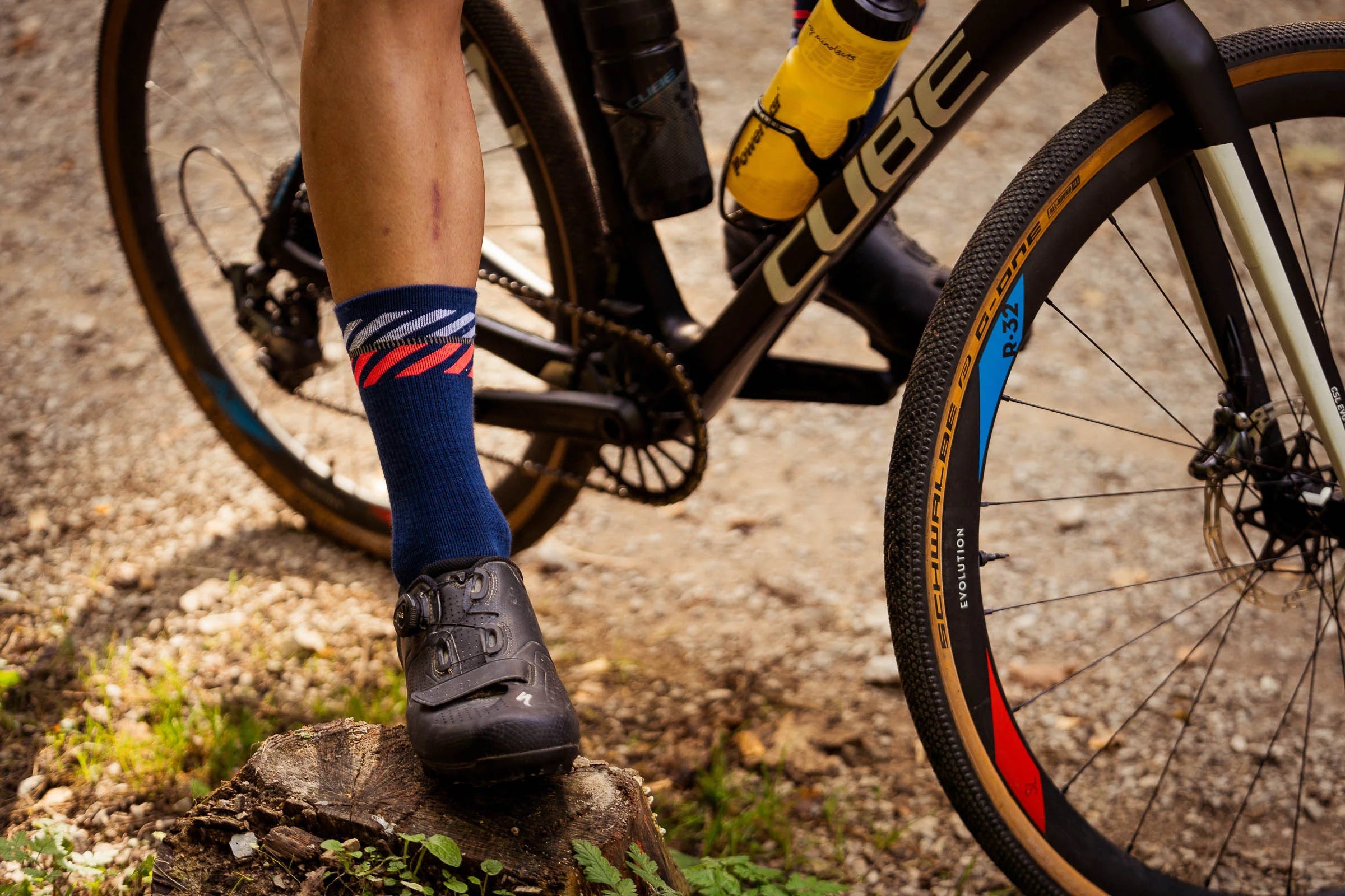 Incylence Merino Light Lanes Navy Inferno