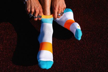 Incylence Running Bands Short Cyan Orange
