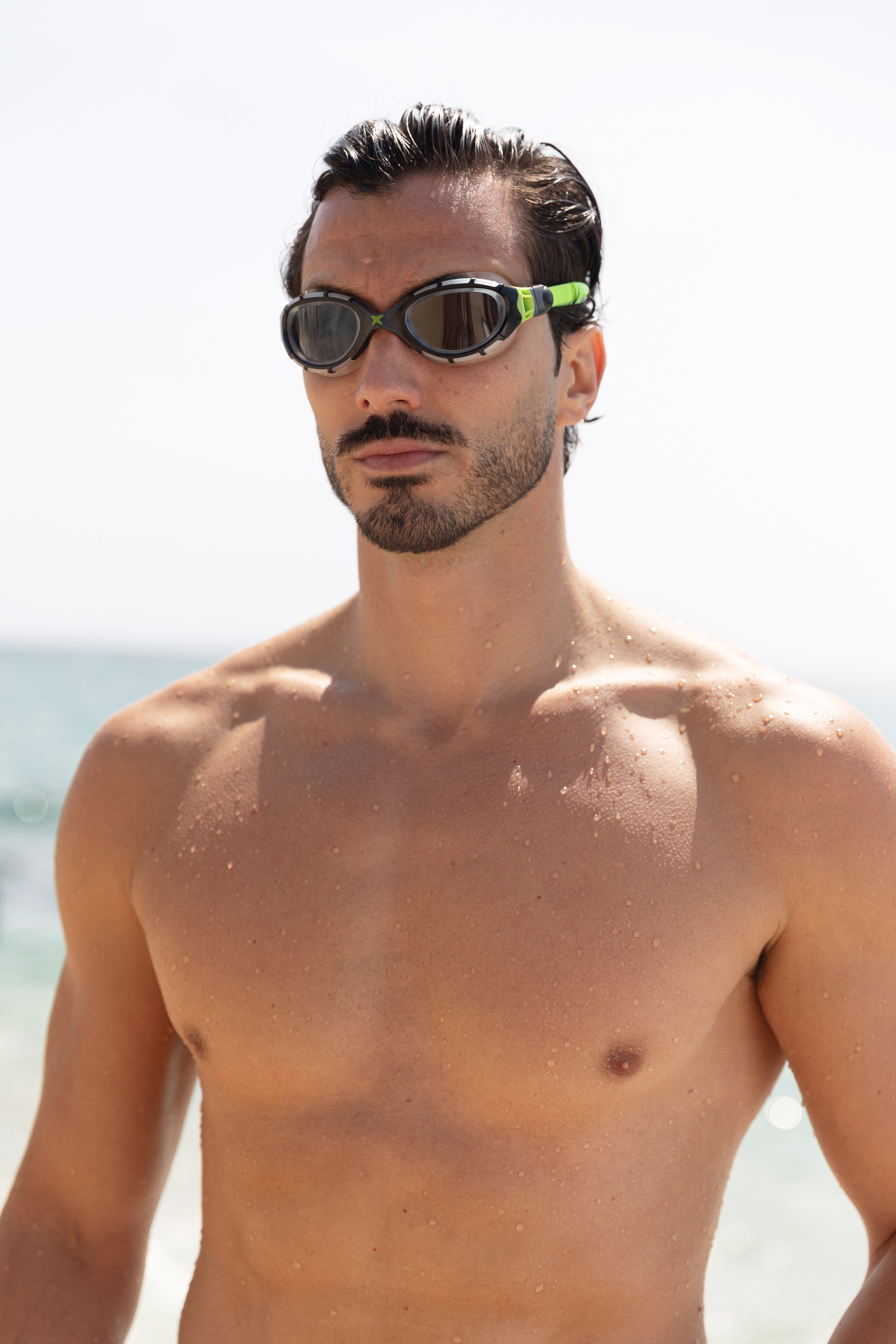 Óculos de Natação Zoggs Predator Flex Lente Fumê - Preto e Limão