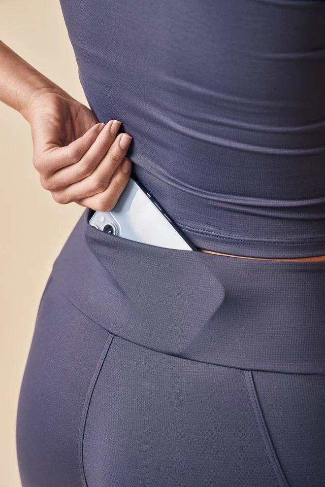 Bermuda de compressão Vimm marinho