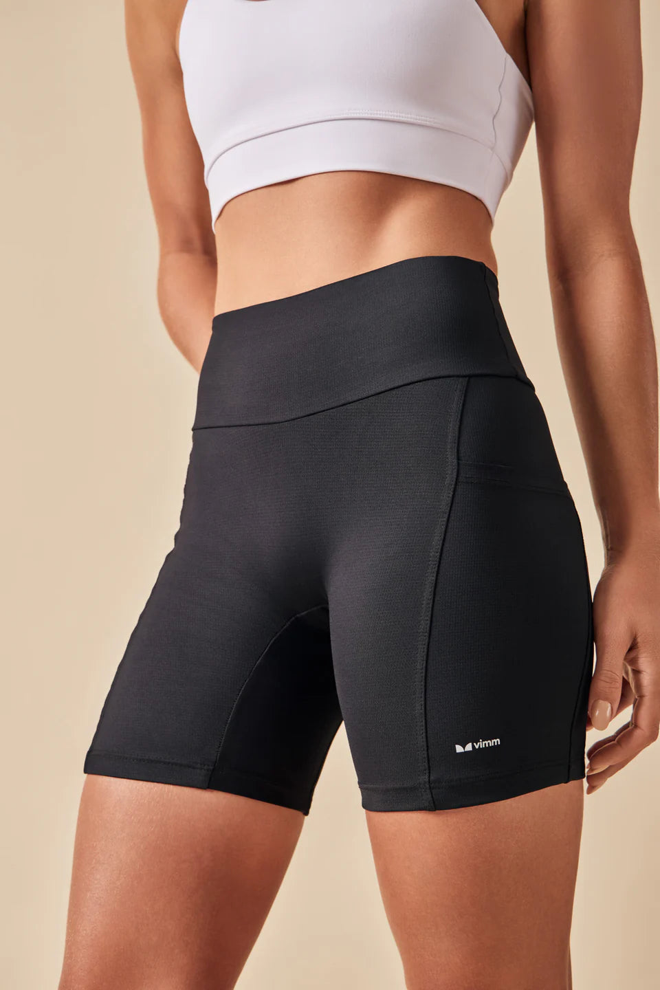 Bermuda de compressão Vimm preta