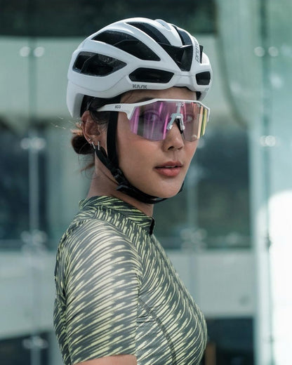 Óculos Koo Alibi - White Matt / Fuchsia Fotocromático