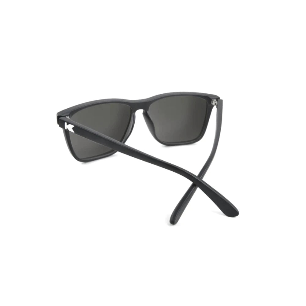Óculos de Sol Knockaround Fast Lanes - Matte Black / Moonshine