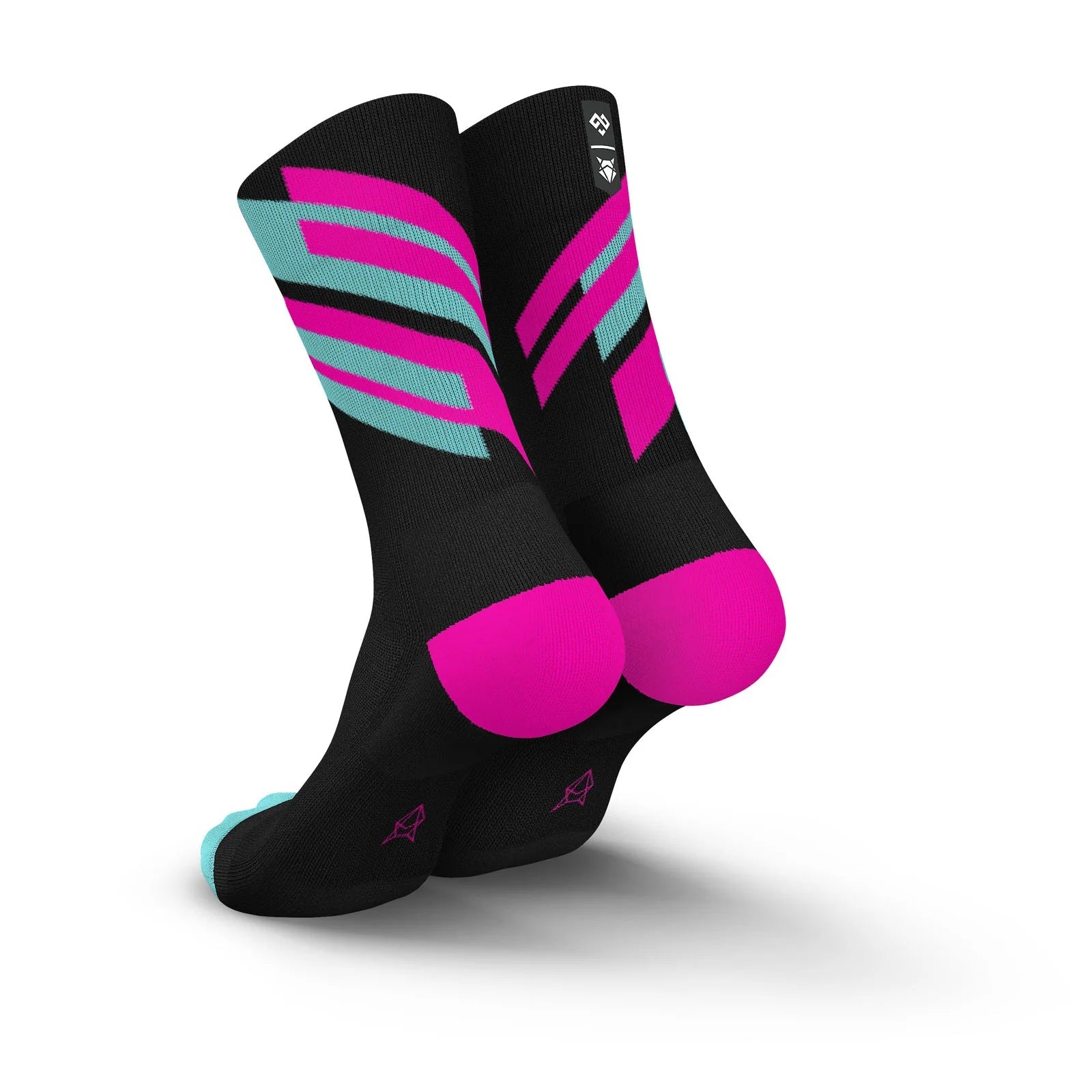 Incylence Renewed 97 Philipp Pflieger Training V4 Black Mint Pink