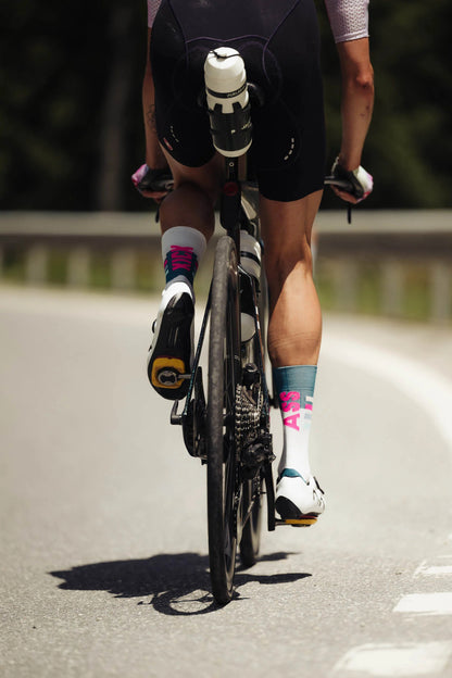 Incylence Ultralight Kickass V3 Petrol Pink