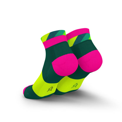 Incylence Ultralight Strides Short Petrol Pink
